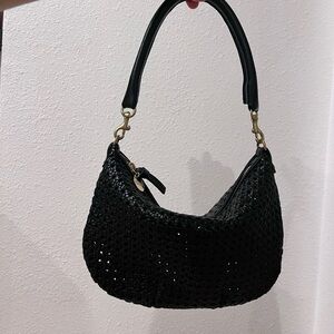 Clare V petit moyen - black rattan